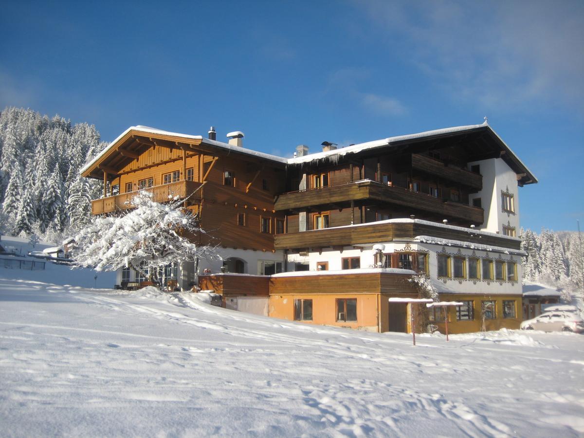 Pension Luzenberg 奥法赫 外观 照片